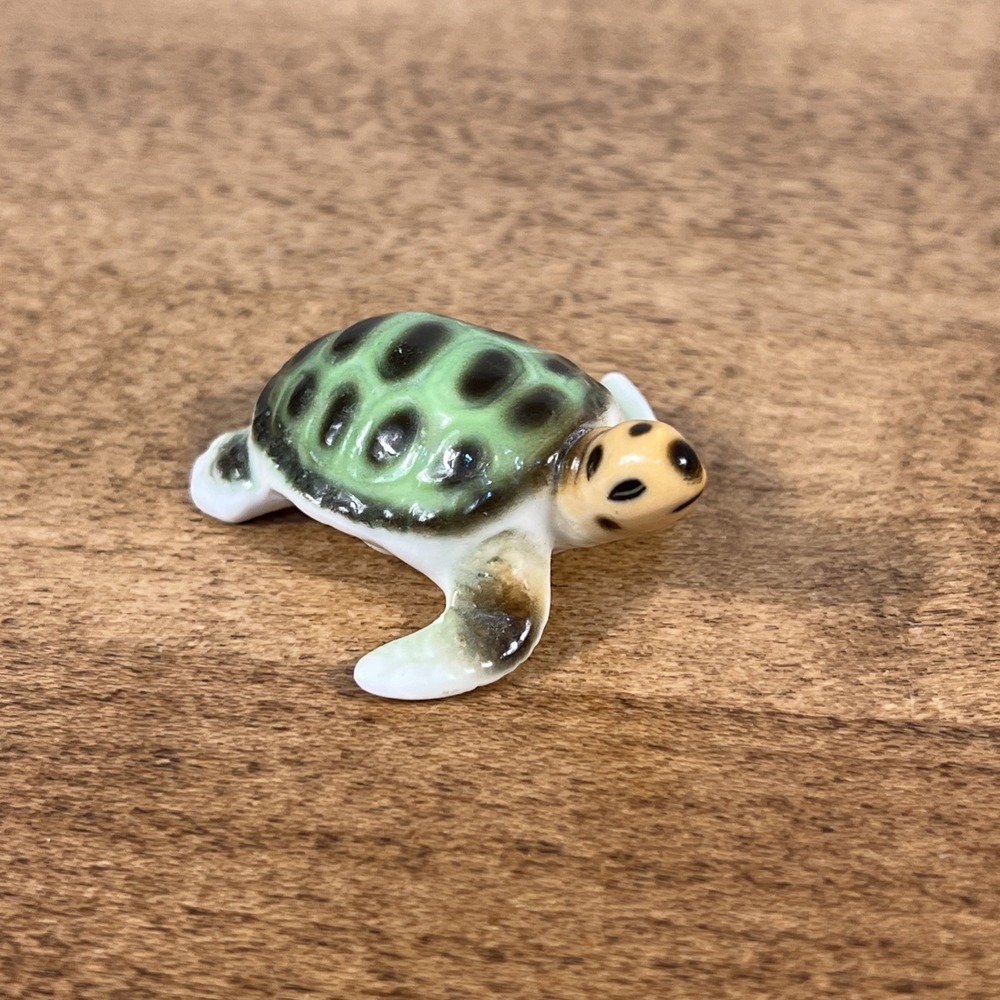 Vintage Miniature Sea Turtles Green Bone China Japan